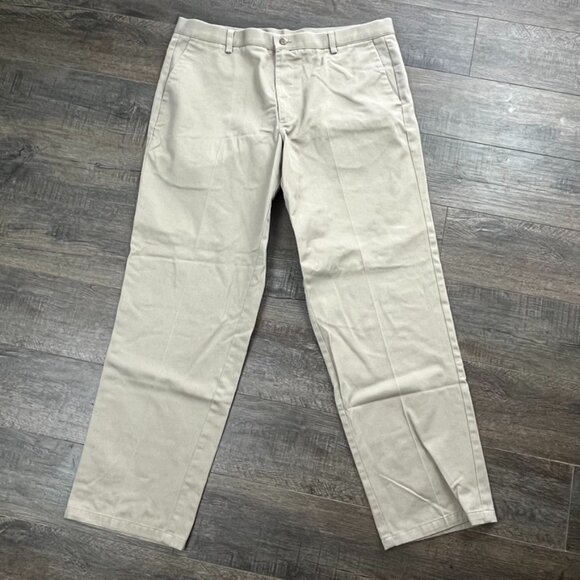 Dockers Khaki Tan Pants Slacks ((size W38 L32)) - Picture 1 of 7
